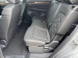 Volkswagen Atlas 2.0T SE FWD 2026 — side view