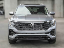 Volkswagen Atlas 2.0T SEL Premium R-Line 4MOTION 2026 — side view