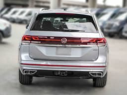 Volkswagen Atlas 2.0T SEL Premium R-Line 4MOTION 2026 — side view