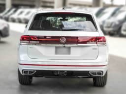 Volkswagen Atlas 2.0T SEL Premium R-Line 4MOTION 2026 — side view