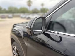 Volkswagen Atlas 2.0T SEL Premium R-Line 4MOTION 2025 — side view