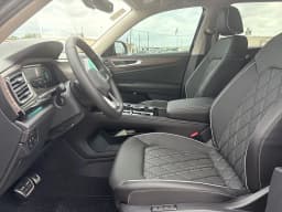 Volkswagen Atlas 2.0T SEL Premium R-Line 4MOTION 2025 — side view