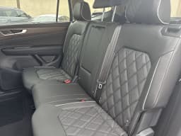 Volkswagen Atlas 2.0T SEL Premium R-Line 4MOTION 2025 — side view