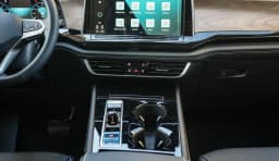 Volkswagen Atlas 2.0T SE w/Technology FWD 2026 — side view