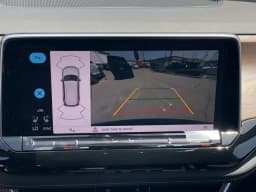 Volkswagen Atlas 2.0T SE w/Technology 4MOTION 2026 — side view