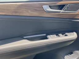 Volkswagen Atlas 2.0T SE w/Technology 4MOTION 2026 — side view