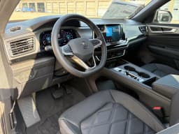 Volkswagen Atlas Cross Sport 2.0T SE 4MOTION 2026 — side view