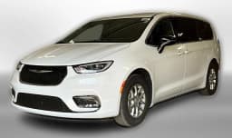 Chrysler Pacifica Select FWD 2026 — side view