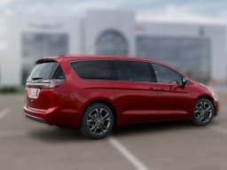 Chrysler Pacifica Select FWD 2026 — side view