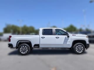 Chevrolet Silverado 2500HD Custom 4WD Crew Cab 159" Chevrolet Silverado 2500HD Custom 4WD Crew Cab 159"