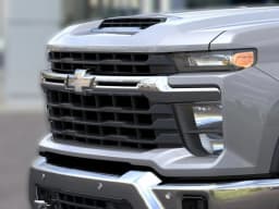 Chevrolet Silverado 2500HD LT 4WD Crew Cab 159" 2026 — side view