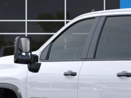 Chevrolet Silverado 2500HD ZR2 4WD Crew Cab 159" 2026 — side view