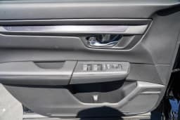 Honda CR-V LX AWD 2026 — side view