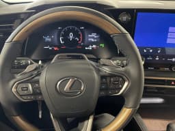 Lexus RX RX 350 Premium AWD 2026 — side view