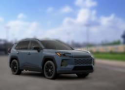 Toyota RAV4 XLE Premium AWD (Natl) 2026 — side view