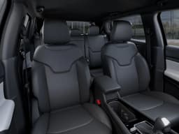 Jeep Compass Limited 4x4 2026 — side view