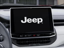 Jeep Compass Limited 4x4 2026 — side view