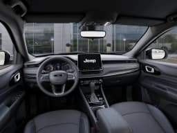 Jeep Compass Limited Altitude 4x4 2026 — side view