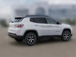 Jeep Compass Limited 4x4 2026 — side view
