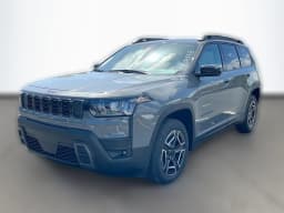 Jeep Cherokee Laredo 4x4 2026 — side view