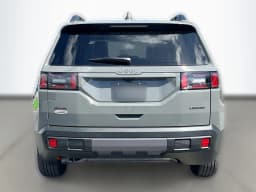 Jeep Cherokee Laredo 4x4 2026 — side view