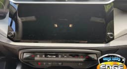 Jeep Cherokee Laredo 4x4 2026 — side view