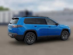 Jeep Cherokee Limited 4x4 2026 — side view