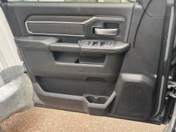 Ram 3500 Big Horn 4x4 Crew Cab 6'4" Box 2026 — side view