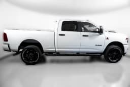 Ram 2500 Big Horn 4x4 Crew Cab 6'4" Box 2027 — side view