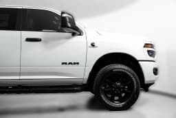 Ram 2500 Big Horn 4x4 Crew Cab 6'4" Box 2027 — side view