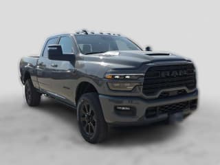 Ram 2500 Laramie 4x4 Crew Cab 6'4" Box Ram 2500 Laramie 4x4 Crew Cab 6'4" Box