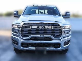 Ram 3500 Tradesman 4x4 Crew Cab 8' Box Ram 3500 Tradesman 4x4 Crew Cab 8' Box