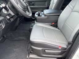 Ram 3500 Tradesman 4x4 Crew Cab 8' Box 2026 — side view