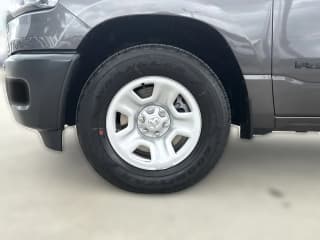 Ram 1500 Tradesman 4x2 Crew Cab 5'7" Box Ram 1500 Tradesman 4x2 Crew Cab 5'7" Box