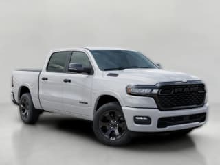 Ram 1500 Big Horn 4x4 Crew Cab 5'7" Box Ram 1500 Big Horn 4x4 Crew Cab 5'7" Box