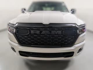 Ram 1500 Big Horn 4x4 Crew Cab 5'7" Box Ram 1500 Big Horn 4x4 Crew Cab 5'7" Box