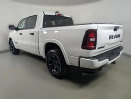 Ram 1500 Big Horn 4x4 Crew Cab 5'7" Box 2026 — side view