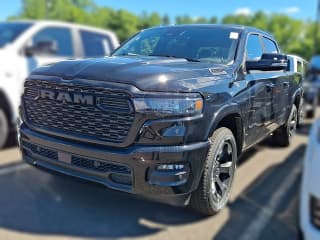 Ram 1500 Big Horn 4x4 Crew Cab 5'7" Box Ram 1500 Big Horn 4x4 Crew Cab 5'7" Box