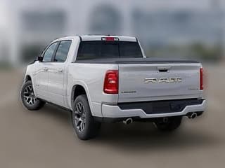 Ram 1500 Laramie 4x4 Crew Cab 5'7" Box Ram 1500 Laramie 4x4 Crew Cab 5'7" Box