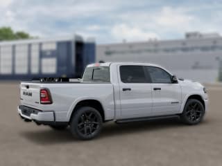 Ram 1500 Laramie 4x4 Crew Cab 5'7" Box Ram 1500 Laramie 4x4 Crew Cab 5'7" Box