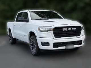 Ram 1500 Laramie 4x4 Crew Cab 5'7" Box Ram 1500 Laramie 4x4 Crew Cab 5'7" Box