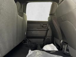Ram 2500 Tradesman 4x4 Crew Cab 6'4" Box 2027 — side view