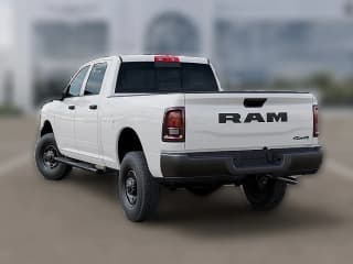 Ram 2500 Tradesman 4x4 Crew Cab 6'4" Box Ram 2500 Tradesman 4x4 Crew Cab 6'4" Box