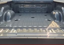 Ram 2500 Tradesman 4x4 Crew Cab 6'4" Box 2027 — side view