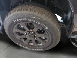 Ram 2500 Big Horn 4x4 Crew Cab 6'4" Box 2026 — side view