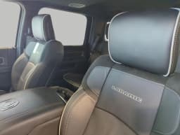 Ram 2500 Laramie 4x4 Crew Cab 6'4" Box 2027 — side view