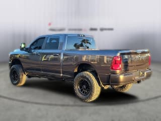 Ram 2500 Laramie 4x4 Crew Cab 6'4" Box Ram 2500 Laramie 4x4 Crew Cab 6'4" Box