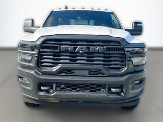 Ram 2500 Tradesman 4x4 Crew Cab 8' Box Ram 2500 Tradesman 4x4 Crew Cab 8' Box