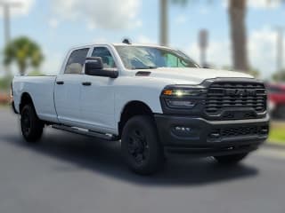 Ram 2500 Tradesman 4x4 Crew Cab 8' Box Ram 2500 Tradesman 4x4 Crew Cab 8' Box