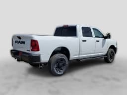 Ram 2500 Tradesman 4x4 Crew Cab 8' Box 2026 — side view